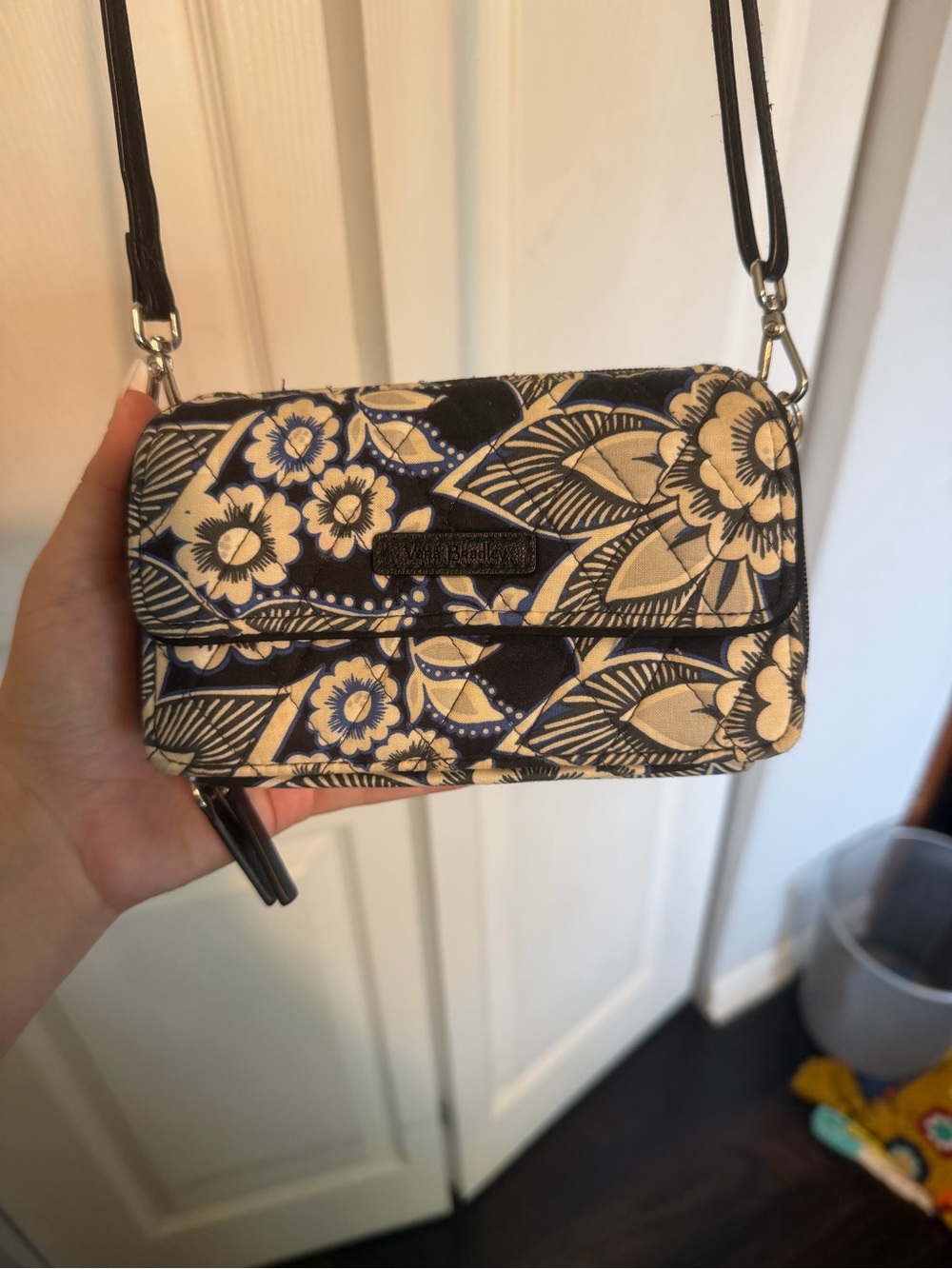 Vera Bradley Floral Crossbody Wallet - Blue & Cream